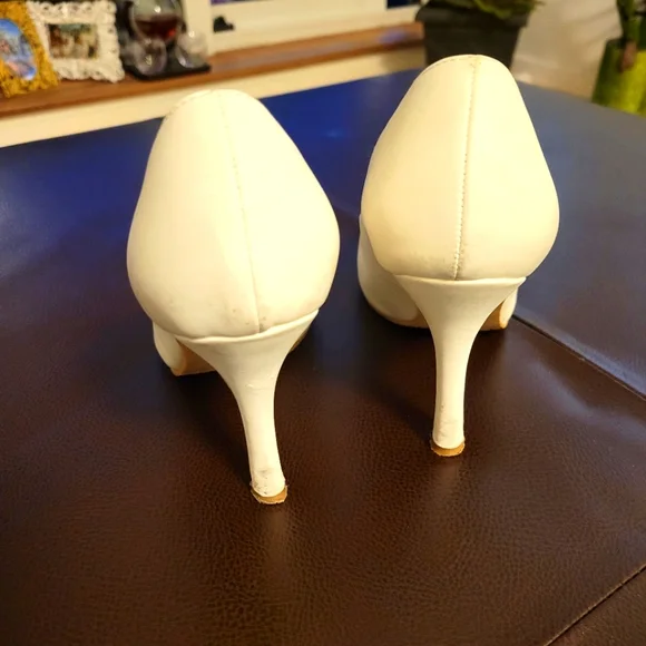 (Sold)High heels 👠 - Picture 2 of 5